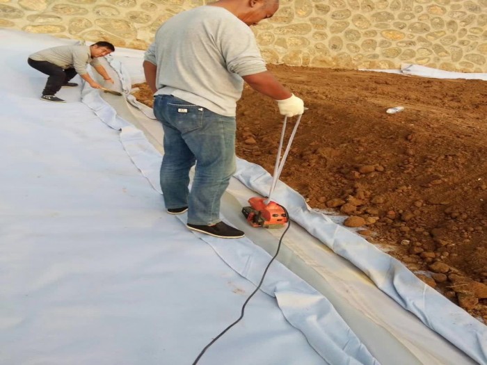 防水土工布多少钱一平米